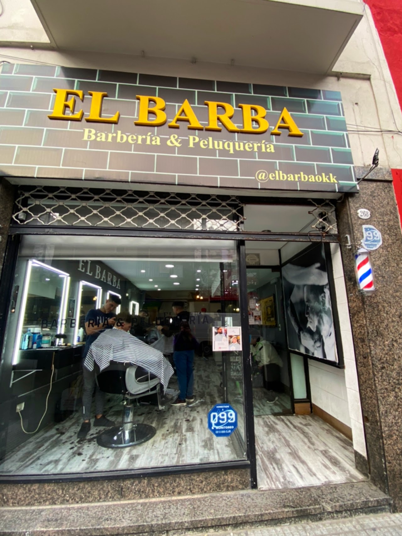 Fachada El Barba